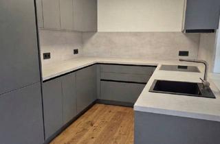 Wohnung kaufen in 72818 Trochtelfingen, Frisch renovierte 5-Zi.-EG-Wohnung | Terrasse | EBK | 101 m² | Schwäbische Alb | provisionsfrei