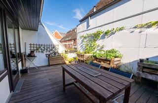 Wohnung kaufen in 21465 Reinbek, Maisonette-Traum mit sonniger Dachterrasse in Reinbek | GLADIGAU