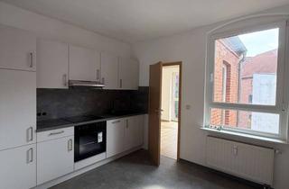 Wohnung mieten in Johannes-Runge-Straße 38, 19322 Wittenberge, Renovierte 3-Zimmer-Wohnung mit hellem Wintergarten und moderner Einbauküche