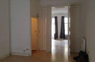 Wohnung mieten in 12159 Schöneberg, Friedenau: 3 Zi-Wohnung / Altbau