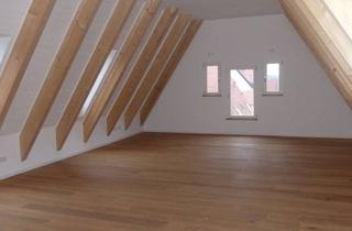 Wohnung mieten in Herzog-Georg-Str. 61, 89415 Lauingen, Attraktive 2-Zimmer-Dachgeschosswohnung mit Wohnküche und Badewanne