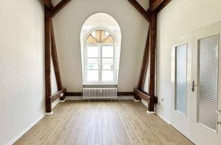 Wohnung mieten in Kurstraße, 13585 Spandau, 4 - Zimmerwohnung mit Terrasse in Spandau!