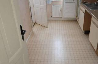 Wohnung mieten in 38364 Schöningen, Gepflegte Altbau-Wohnung 5 Zimmer in Schöningen - 1. Obergeschoss