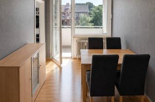 Wohnung mieten in Zeppelinstraße 13, 26524 Hage, Küstennahe 4-Zimmer-Wohnung mit 2 Balkonen & viel Platz für Familie oder Homeoffice