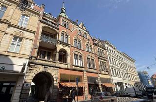 Wohnung mieten in Jakobstraße 40, 02826 Innenstadt, Besondere 3-Raum-Dachgeschosswohnung im Stadtzentrum: Parkett, Einbauküche, Bad mit Wanne & Dusche!