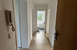 Wohnung mieten in Sternbuschweg 125, 47057 Neudorf-Nord, 3 Zimmer mit Balkon in Neudorf..