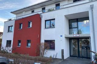 Wohnung mieten in Auf Der Haid 53, 82515 Wolfratshausen, Sonnige 2-Zimmer-Dachterrassen-Wohnung