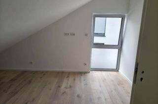 Wohnung mieten in Ulmenweg, 53809 Ruppichteroth, Erstbezug einer 2-Zimmer-Wohnung im Dachgeschoss in Ruppichteroth