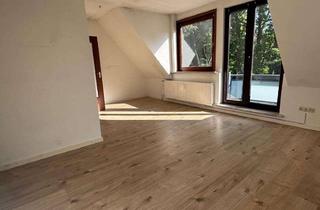 Wohnung mieten in 21149 Neugraben-Fischbek, Neugraben-Fischbek: Helle 2-Zimmer-Dachgeschosswohnung mit Balkon