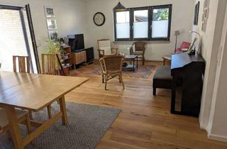Wohnung mieten in Am Auweg 15, 60437 Harheim, Wohnen in Harheim: Großzügige 4 Zimmer Wohnung mit Balkon und Garten