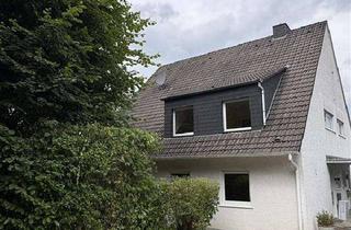 Doppelhaushälfte kaufen in Wilkestraße, 58809 Neuenrade, Charmante Doppelhaushälfte mit Terrasse und Garten