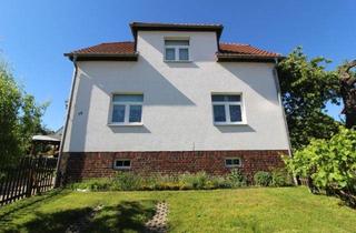Einfamilienhaus kaufen in 09322 Penig, Einfamilienhaus mit Garten und Stellplatz in schöner ländlicher Lage
