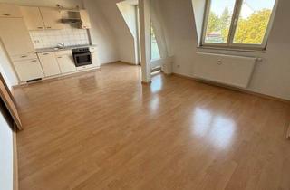 Wohnung mieten in Zeißstraße, 09131 Chemnitz, DG- Balkon - Laminat - offene Küche mit EBK !!