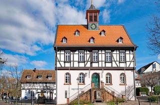 Doppelhaushälfte kaufen in 61118 Bad Vilbel, Dreifamilien-Doppelhaushälfte mit großem Garten