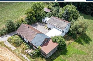Haus kaufen in 93413 Cham, Seltene Alleinlage bei Cham – Resthof mit Nebengebäuden und großem Entwicklungspotenzial
