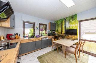 Einfamilienhaus kaufen in 51570 Windeck, Wohnen im Grünen – Einfamilienhaus in ruhiger und familienfreundlicher Lage
