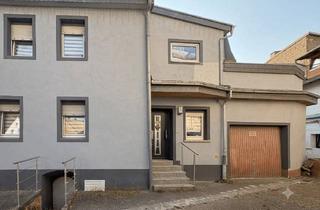 Einfamilienhaus kaufen in 67752 Wolfstein, Gepflegtes und modernisiertes Einfamilienhaus mit Terrasse, Garage und Garten – derzeit vermietet