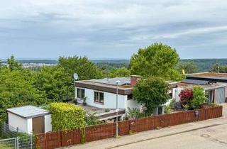 Haus kaufen in Nagoldstraße, 75331 Engelsbrand, Freistehendes saniertes Wohnhaus mit Wärmepumpe, PV-Anlage und Blick ins Grüne