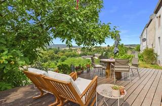 Bauernhaus kaufen in 54668 Holsthum, Ehemaliges Bauernhaus - Kernsaniert und mit traumhaftem Panoramablick ins Prümtal