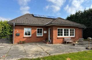 Haus kaufen in Schleidörfer Str. 17, 24864 Goltoft, Einziehen und wohlfühlen – Bungalow mit schönem Garten in Brodersby - Goltoft - OTTO STÖBEN GmbH