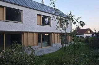 Haus mieten in Holländerstraße 20, 06667 Weißenfels, Zentrumsnahe 6-Zimmer-Architektenvilla mit gehobener Ausstattung und großem Grundstück