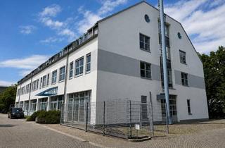 Büro zu mieten in 85757 Karlsfeld, Provisionsfrei - Moderne Bürofläche in bester Lage mit ca. 485,67 m² im 2. OG