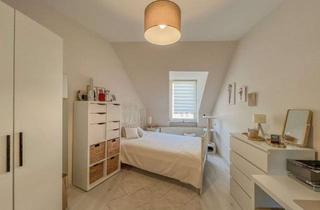 Wohnung kaufen in 75172 Brötzingen, Großzügige Eigentumswohnung mit Wintergarten, zwei Balkonen und individueller Raumgestaltung
