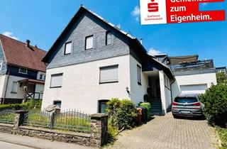 Wohnung kaufen in 51702 Bergneustadt, Charmante Dachgeschosswohnung mit großer Sonnenterrasse!