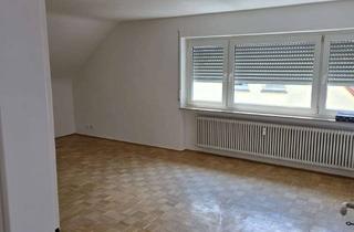 Wohnung mieten in Sossenheimer Weg 49, 65929 Unterliederbach, Renovierte 3-Zimmer-DG-Wohnung in Frankfurt-Unterliederbach