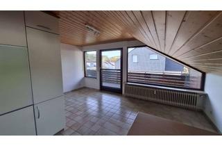 Wohnung mieten in Heideweg, 72631 Aichtal, Lichtdurchflutete 3-Zimmer-DG-Wohnung in ruhiger Lage in Aichtal - ca. 92 qm