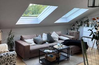Wohnung mieten in 97299 Zell, 2-Zimmer-Dachgeschosswohnung in Zell am Main