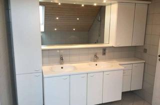 Wohnung mieten in 73434 Aalen, Schöne 4,5-Zimmer-Dachgeschosswohnung mit Dachterrasse, 2 Bädern & Stellplatz in Aalen