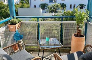 Wohnung mieten in Mitterfeldring 27, 85586 Poing, Exklusive, geräumige und vollständig renovierte 1-Zimmer-Wohnung mit Balkon und EBK in Poing