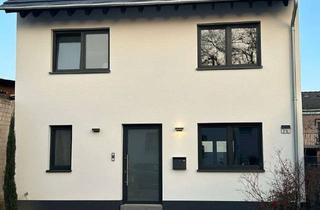 Haus kaufen in Sägmühlweg 2b, 67454 Haßloch, KfW-40-Effizienzhaus Baujahr 2024 mit PV-Anlage