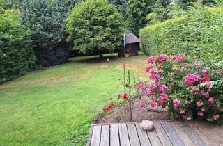 Haus kaufen in 33609 Baumheide, Zweifamilienhaus mit Keller, Balkon und großem Garten