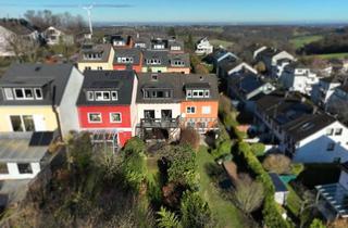 Einfamilienhaus kaufen in 42555 Velbert, Lichtdurchflutetes Einfamilienhaus mit Balkon und Gartenglück
