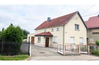 Einfamilienhaus kaufen in 01561 Zabeltitz, Ländliche Ruhe, eigener Garten und viel Potenzial – Einfamilienhaus mit Gestaltungspotenzial