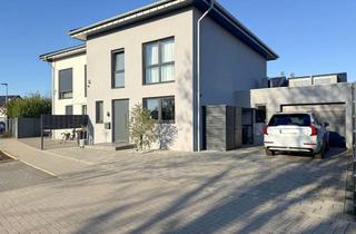 Villa kaufen in 41169 Hardt, Neuwertige Stadtvilla-DHH mit hochwertiger Ausstattung und Ausbaureserve