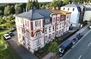 Wohnung kaufen in 08261 Schöneck, Moderne 3 Zimmerwohnung mit Einbauküche & Familienkomfort in Schöneck