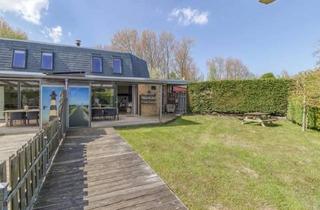 Haus kaufen in 41063 Mönchengladbach, Mönchengladbach - Gepflegtes Ferienhaus mit Garten - wenige Schritte zum Strand