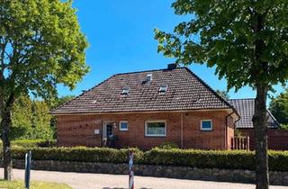 Einfamilienhaus kaufen in 25746 Heide, Heide - Einfamilienhaus in ruhiger Lage mit schönem Garten + Doppelgarage