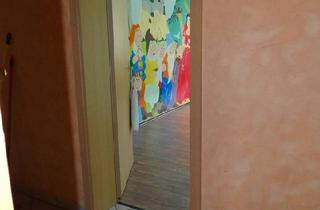 Wohnung kaufen in 06667 Weißenfels, Weißenfels - Großzügige 4,5-Zimmer-Eigentumswohnung mit Altbaucharme - 127 m²