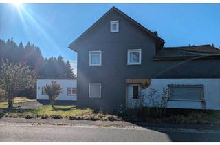 Haus kaufen in 96515 Sonneberg, Sonneberg - Wohngebäude mit zwei verbundenen Hausteilen