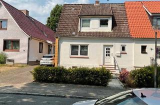 Doppelhaushälfte kaufen in 24306 Plön, Plön - Sanierte Doppelhaushälfte in ruhiger Lage von Plön
