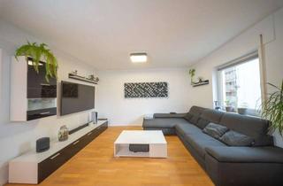Wohnung kaufen in 74354 Besigheim, Modernisiert, sofort bezugsfrei und mit Aufzug – 3,5-Zimmer-Wohnung in Besigheim