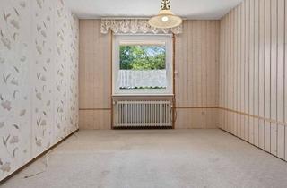 Wohnung kaufen in 32756 Detmold, Provisionsfrei: 3-Zimmer-Wohnung mit Balkon und viel Potenzial