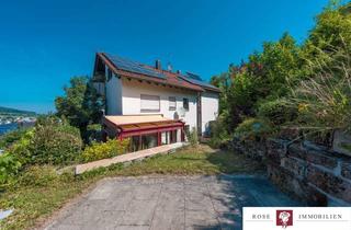 Wohnung kaufen in 73663 Berglen, Große 3,5-Zimmer-Wohnung mit Garage, Carport, Wintergarten und eigenem Freisitz in ruhiger Lage