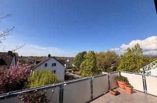 Wohnung kaufen in 61352 Bad Homburg, Schöne helle 4,5 Zimmer Wohnung in Top-Lage mit Blick auf Taunuskamm