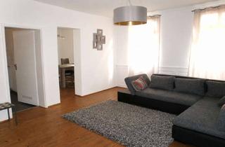 Wohnung mieten in 73728 Esslingen, wohnen mit Altbau-Flair: gemütliche 2,5 - Zimmer-Wohnung in Esslinger Altstadt