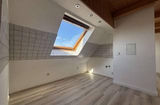Wohnung mieten in Höhstraße 36, 66955 Pirmasens, Sehr gemütliche Dachgeschoss-Wohnung, optional mit Einbauküche